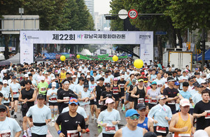 강남국제평화마라톤, 최대 규모 대회